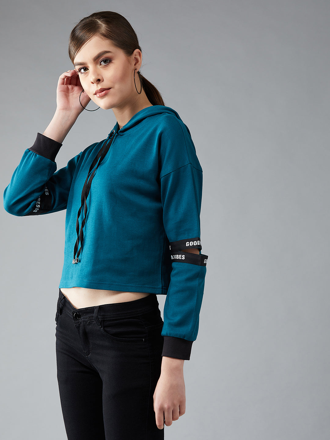 Women's Turquoise Blue Hooded Full Sleeves Solid Boxy Drawstring and Eyelet Detailing Cropped Sweatshirt