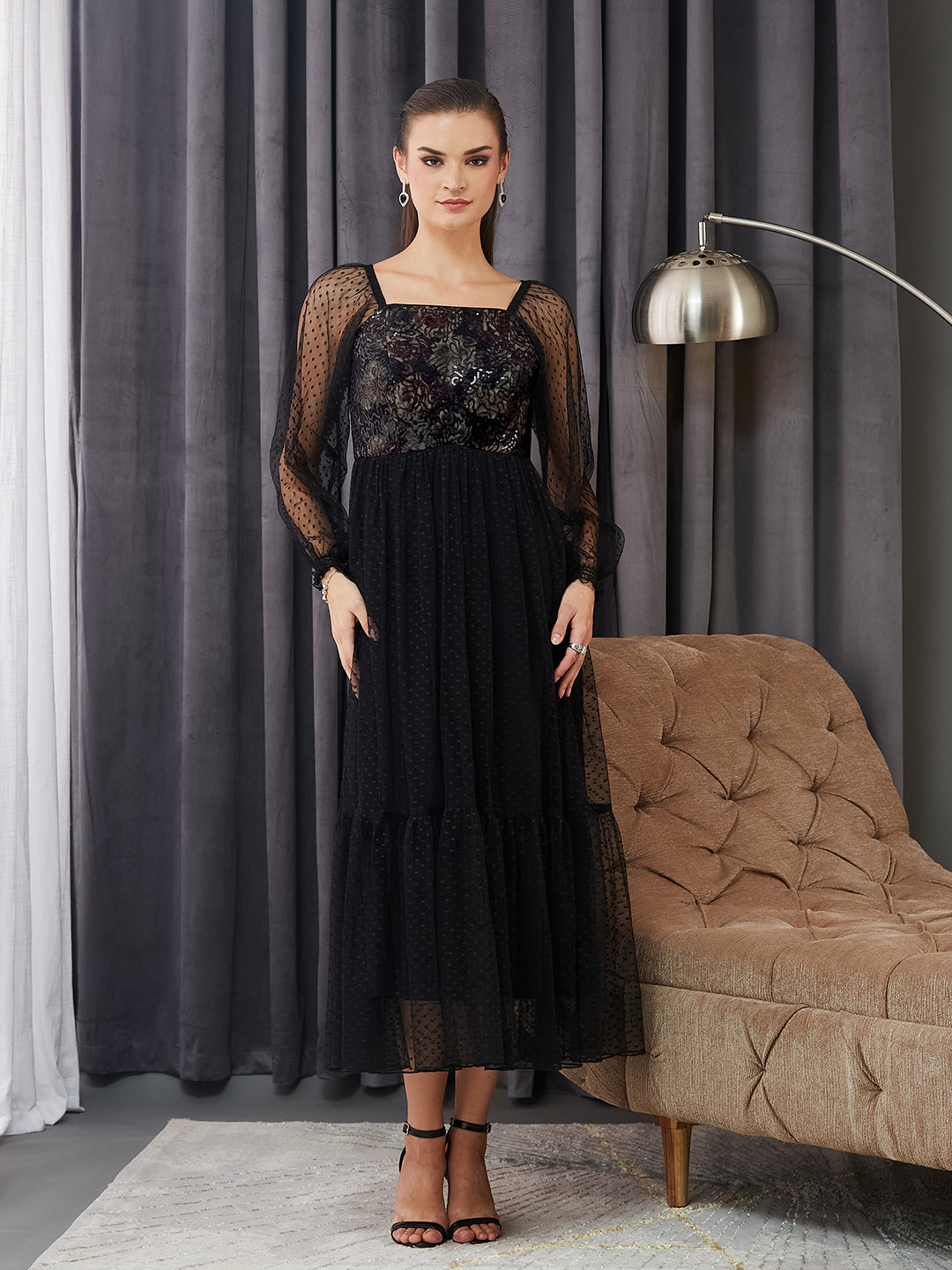 Women's Black Square Neck Raglan Sleeve Floral Tiered Midi Dress