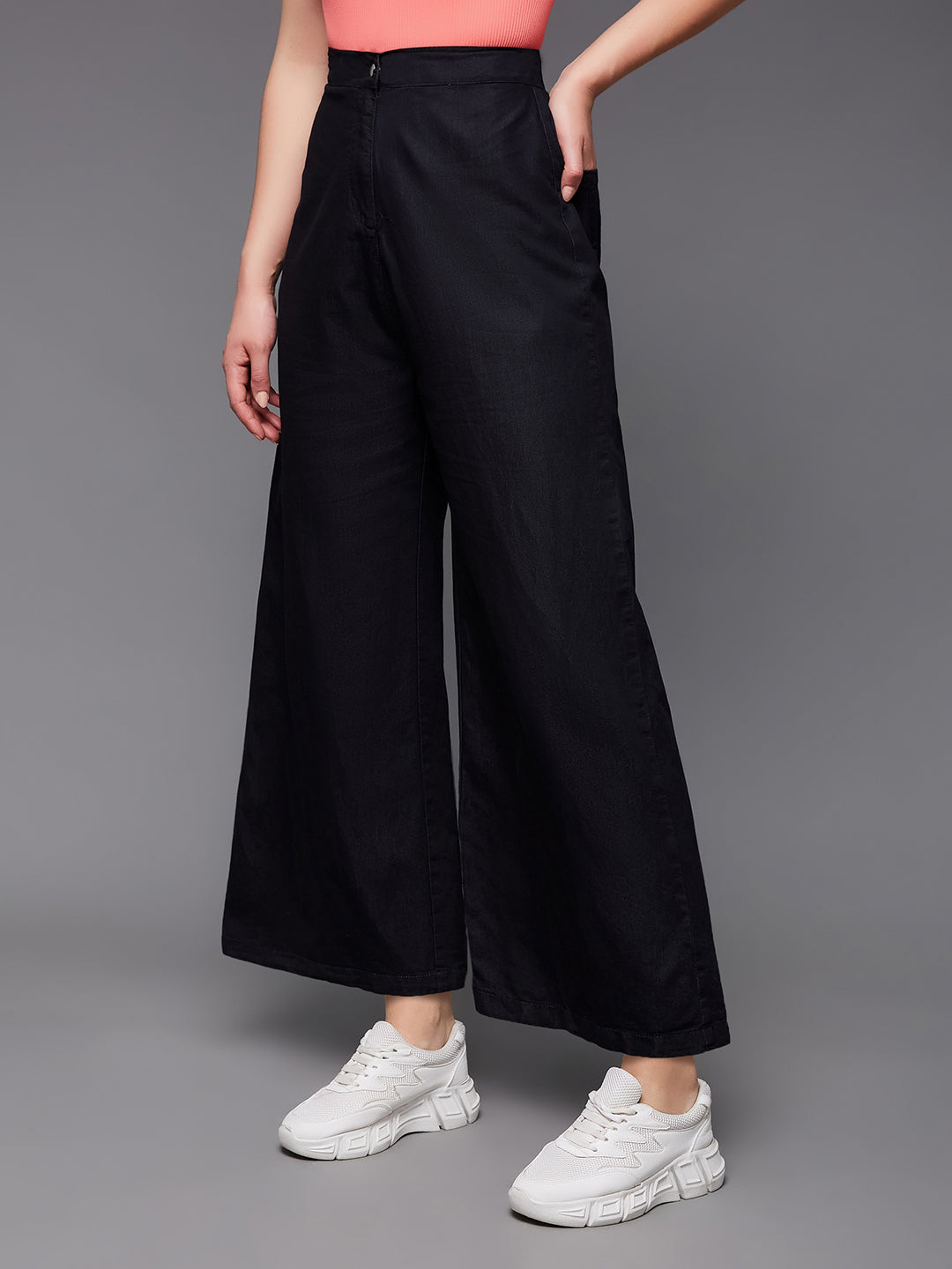 Women's Black Wide-Leg High-Rise Clean-Look Light Weight Regular Length Denim Pants