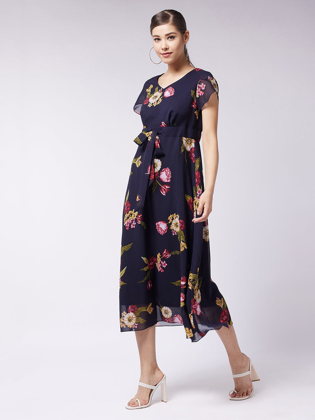 Women's Multicolored-Base-Navy Blue V-Neck Short Sleeve Floral Pleated Midi Dress