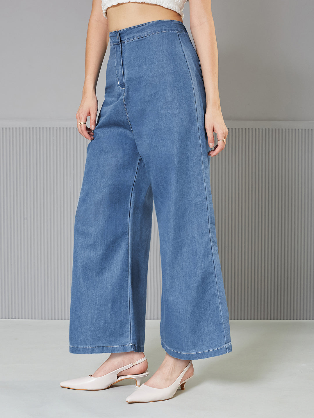 Blue Flared Wide-Leg High-Rise Non Stretchable Light Weight Denim Pants for Women