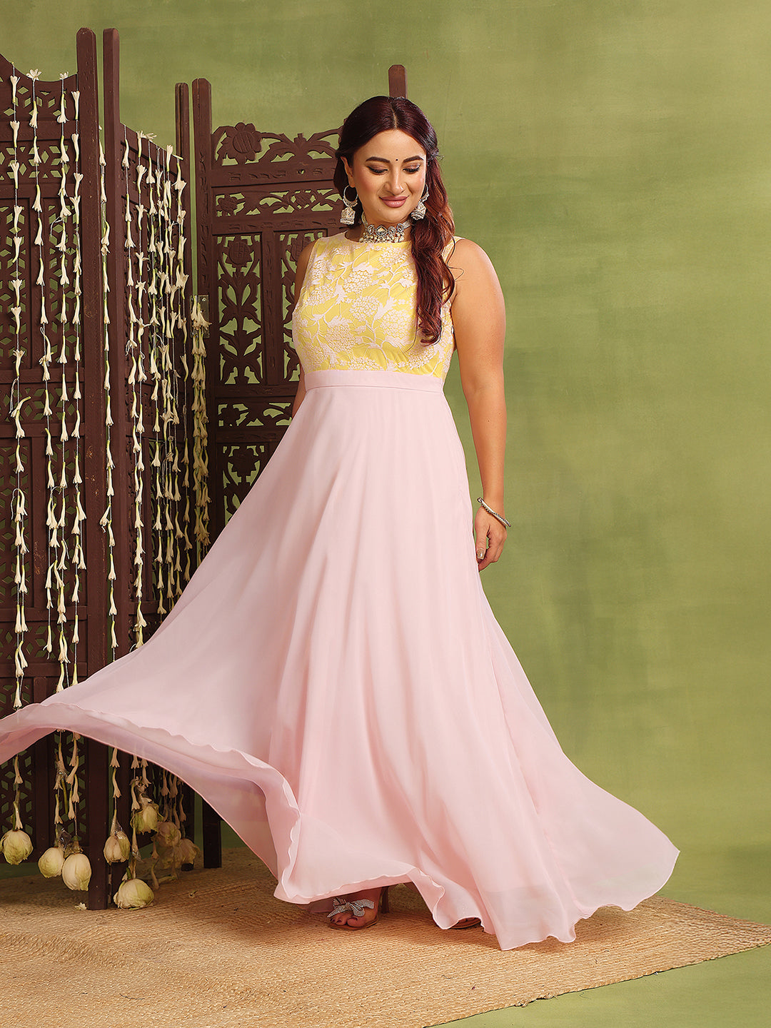 Women's Dusty Pink Boat Neck Sleeveless Self-Design Lace-Overlaid Georgette Maxi Dress