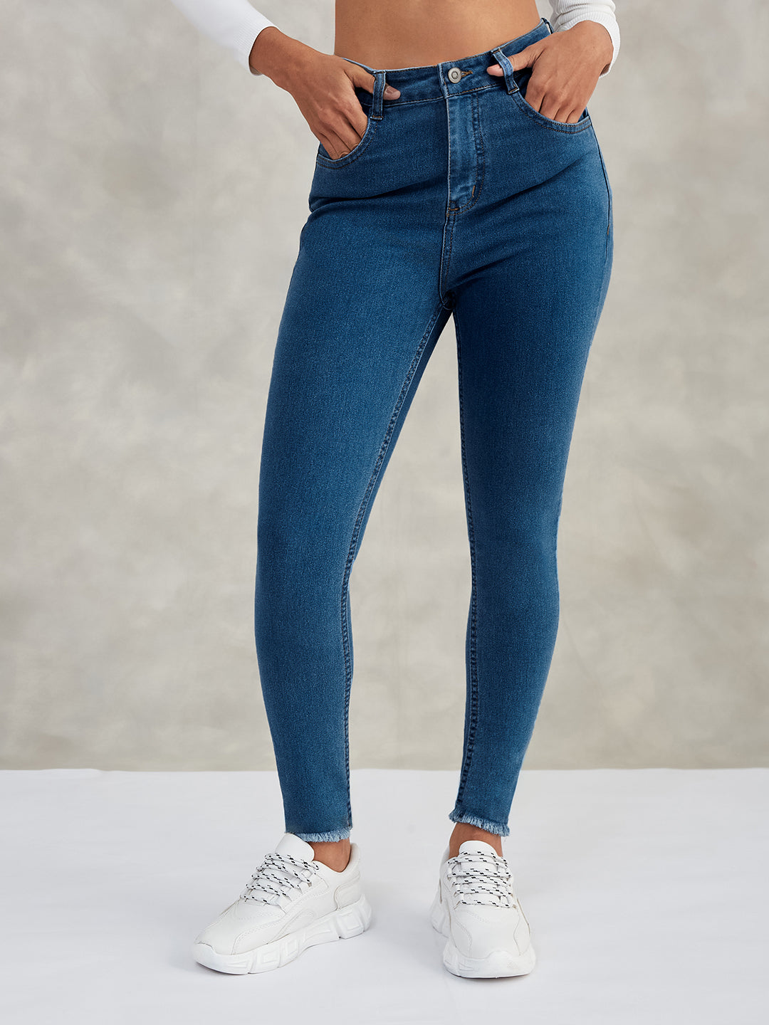 Women's Blue Skinny High-Rise Cropped-Length Fringe Detailing Stretchable Denim Jeans