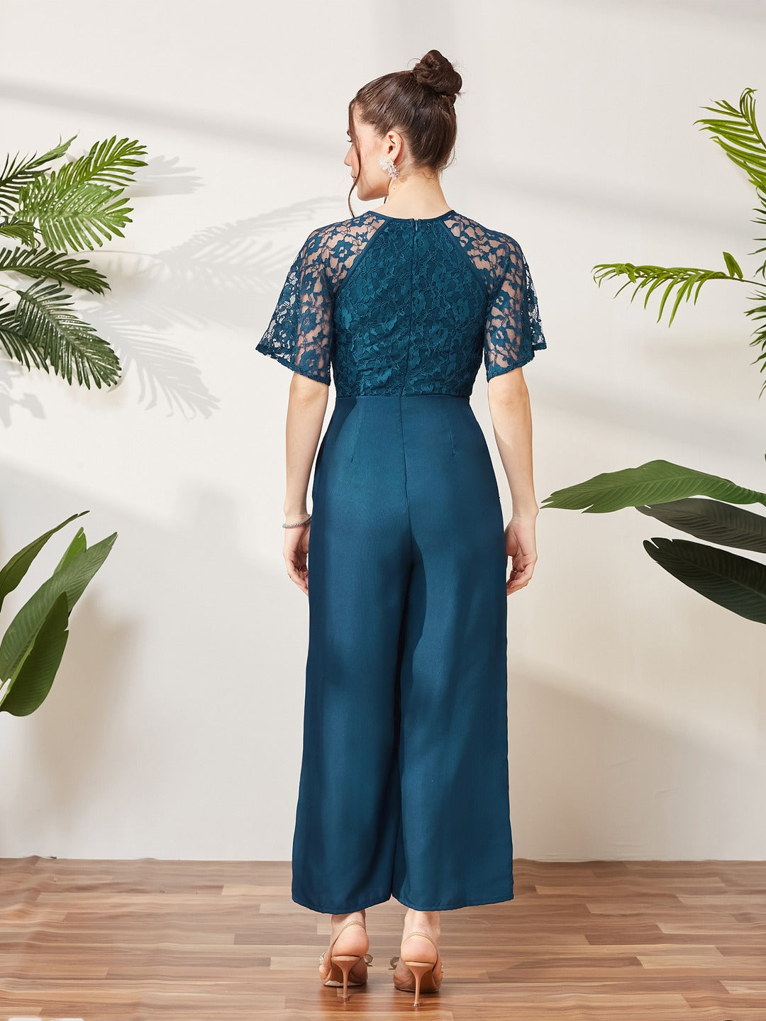Teal Round Neck Flared Sleeve Floral Raglan Regular Jumpsuit for Women