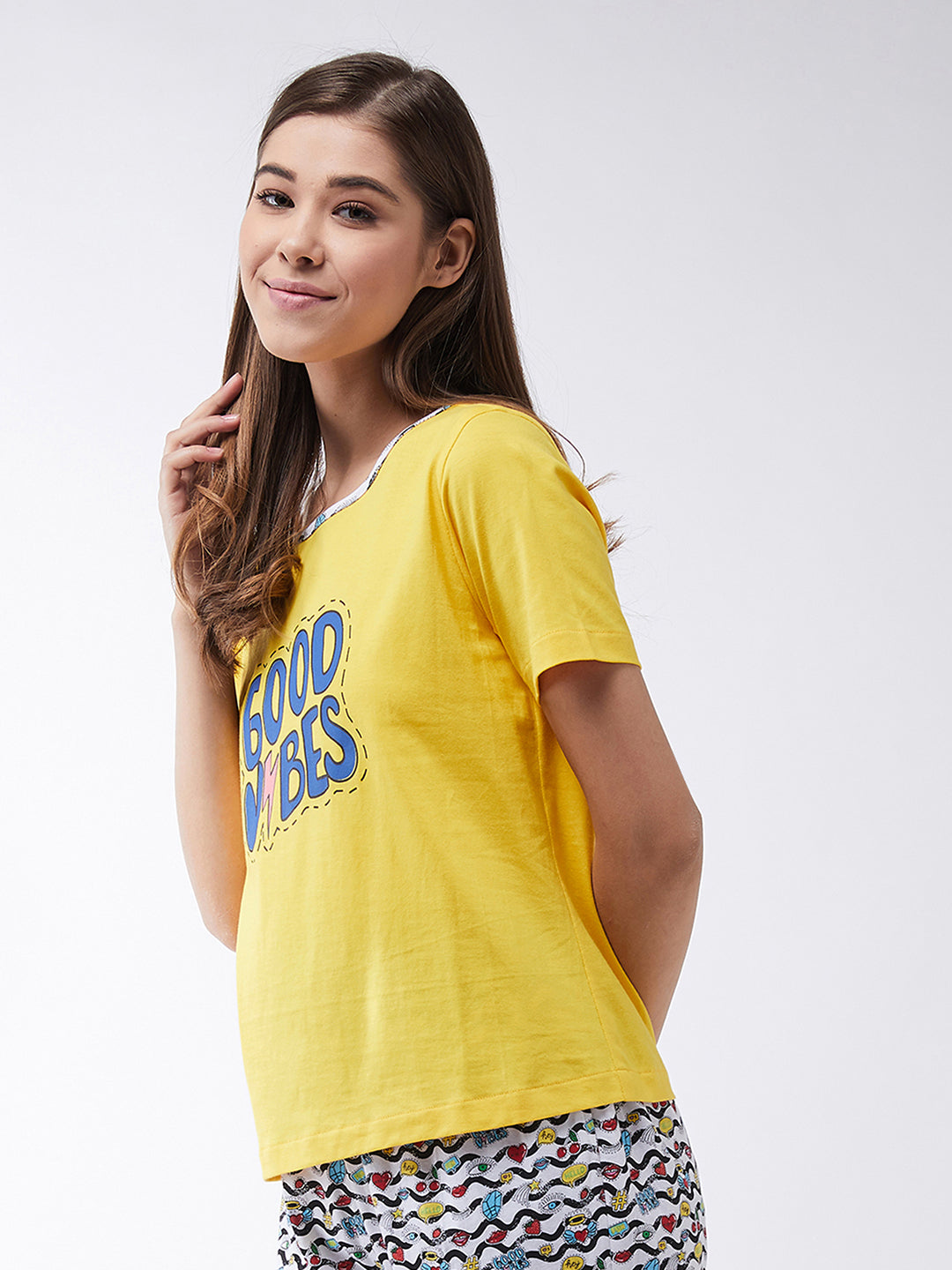 Women's Yellow Round Neck Short Sleeves Printed Regular length T-shirt