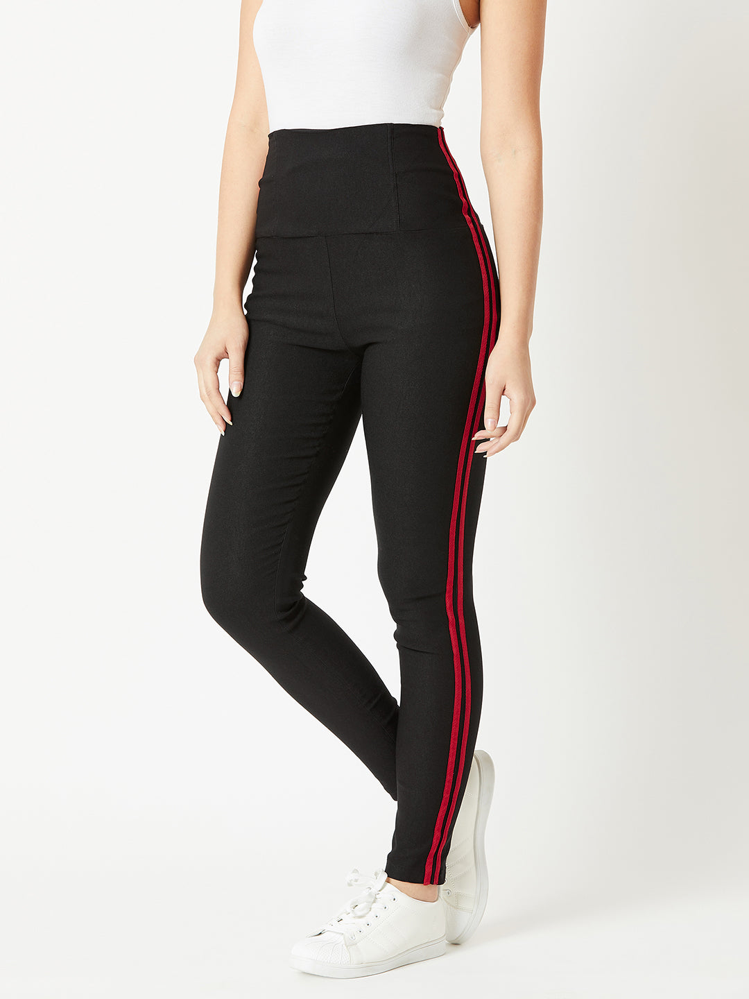 Women's Black Solid Slim Fit Knitted Regular Length Twill Tape Detailing High Waist Jeggings