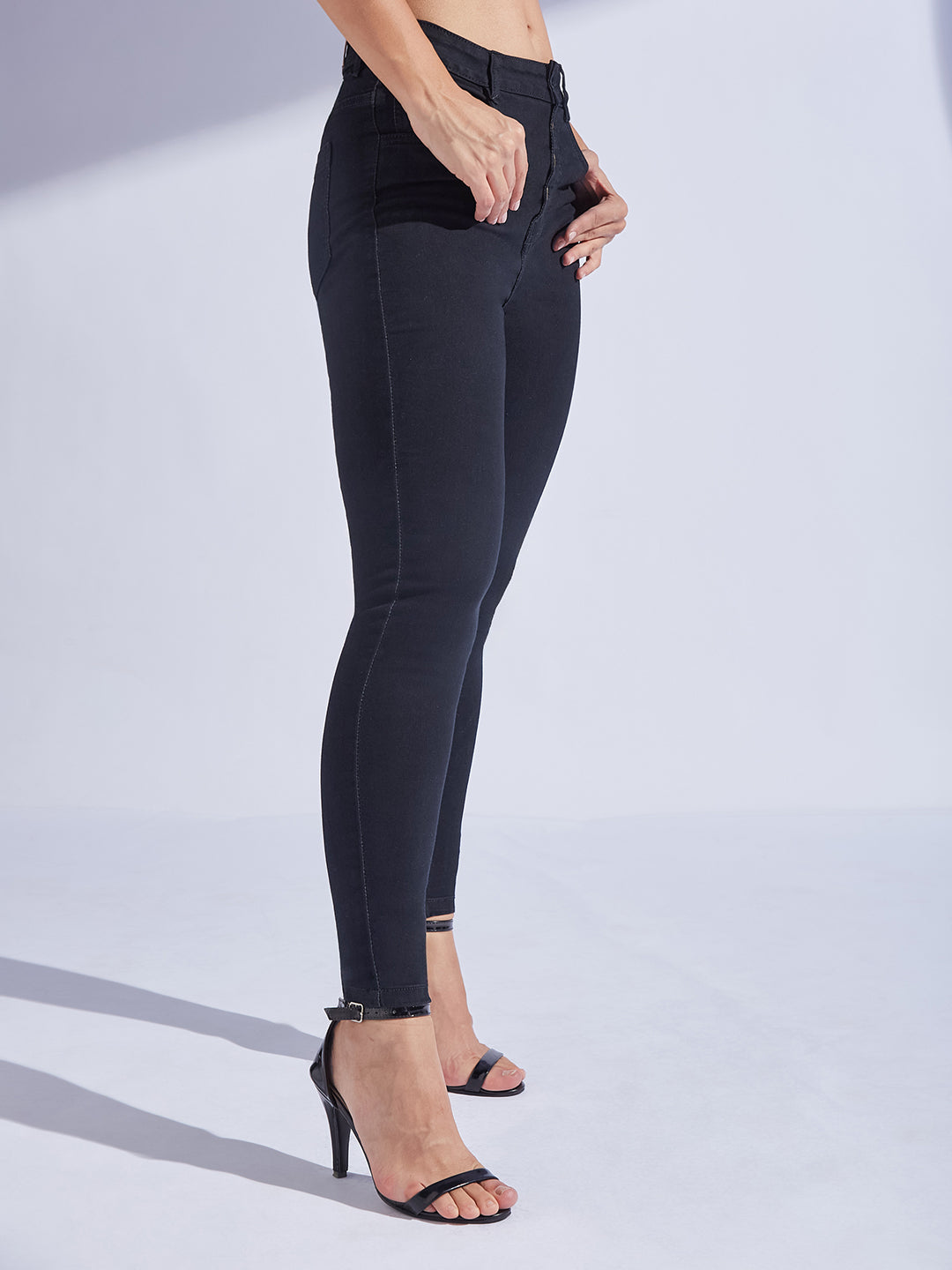 Women's Black Skinny-Fit High-Rise Stretchable Denim Jeans