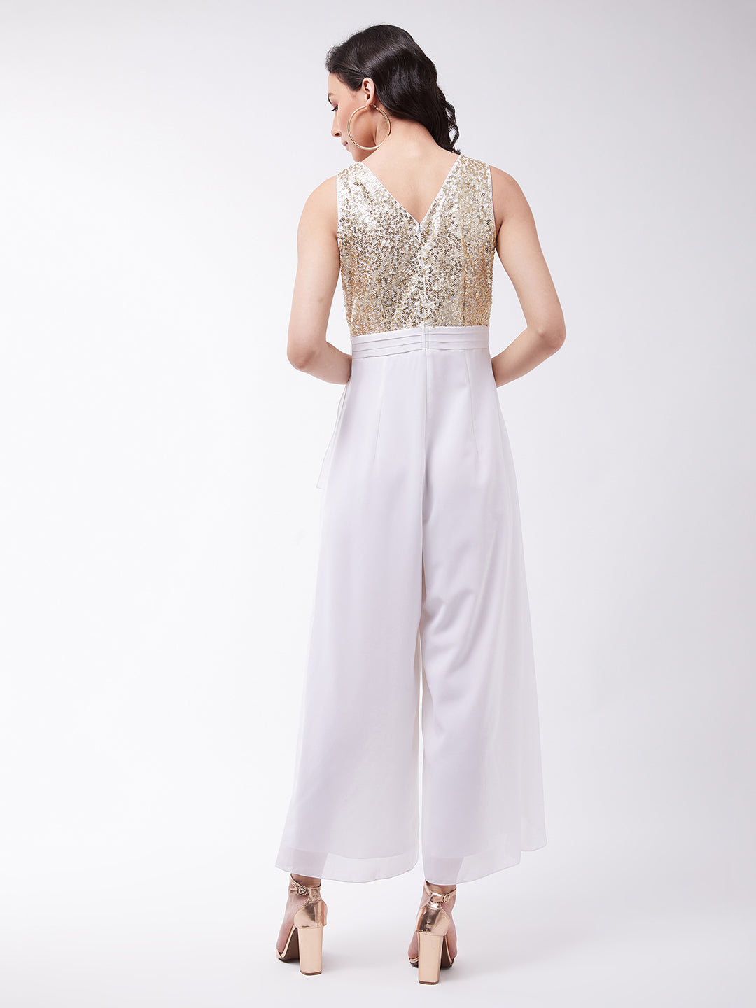 Women's Off-White Solid Relaxed Fit Round Neck Sleeveless Sequined Party Jumpsuit