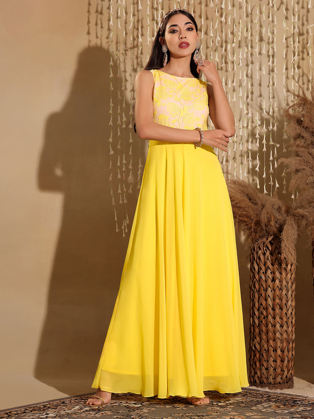 Women's Light Yellow Round Neck Sleeveless Georgette & Lace Floral Fit & Flare Maxi Dress