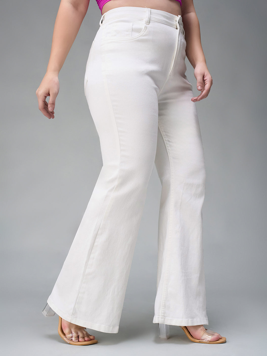 CHASEstretch™ White Bootcut High-Rise Clean Look Regular Stretchable Denim Jeans