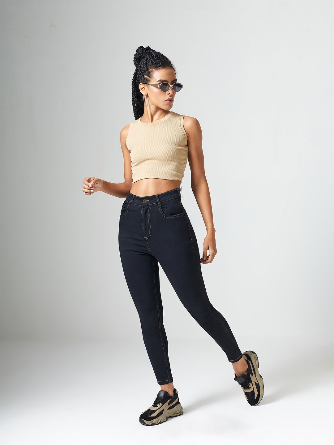 Black Skinny High Rise Clean Look Cropped Stretchable Denim Jeans for Women