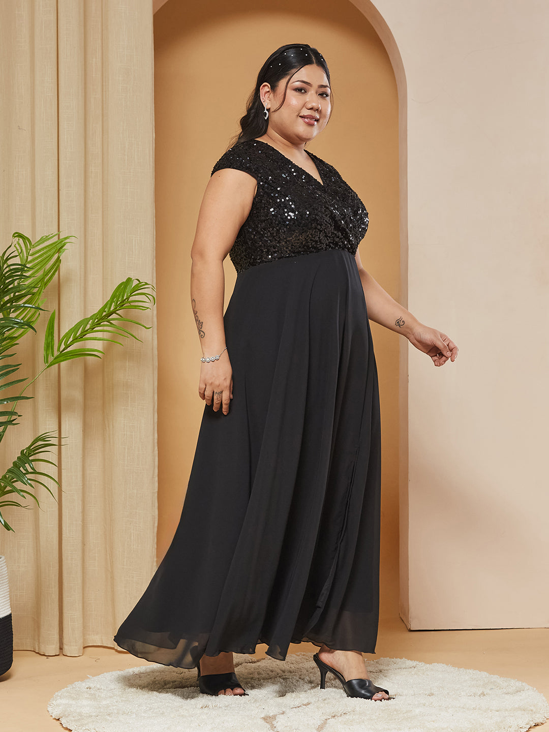 Black V-Neck Cap-Sleeves Solid Wrap Maxi Dress for Women