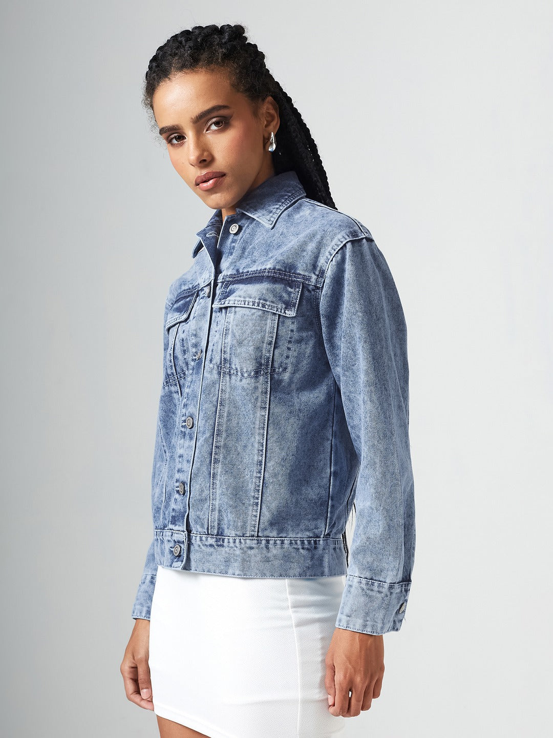 Light Blue Collared Full Sleeve Solid Classic Regular Length Denim Jacket for Women
