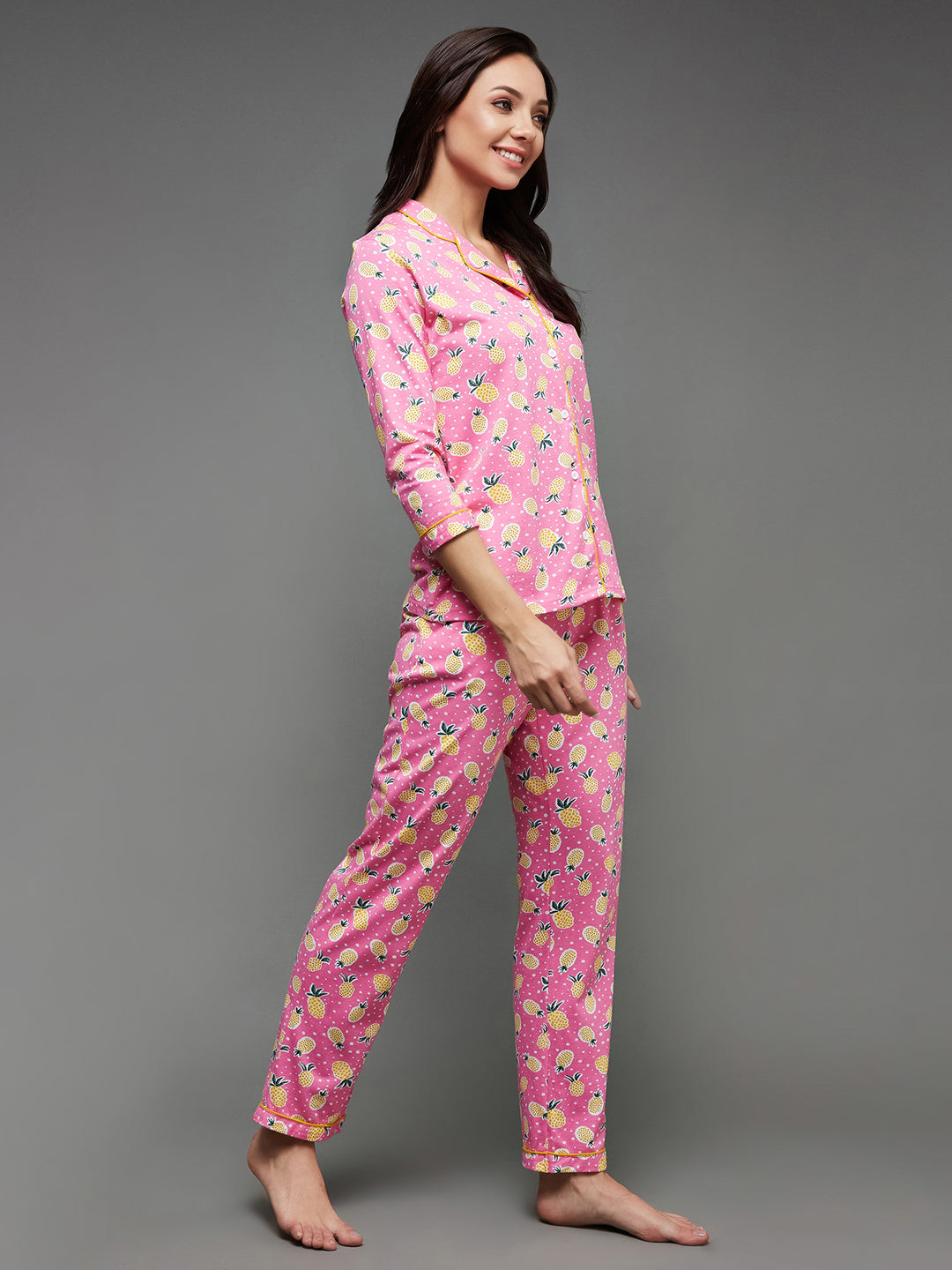 Women's Pink Printed Cotton Relaxed Fit Collared 3/4th Sleeve Regular Length Night Suit Set