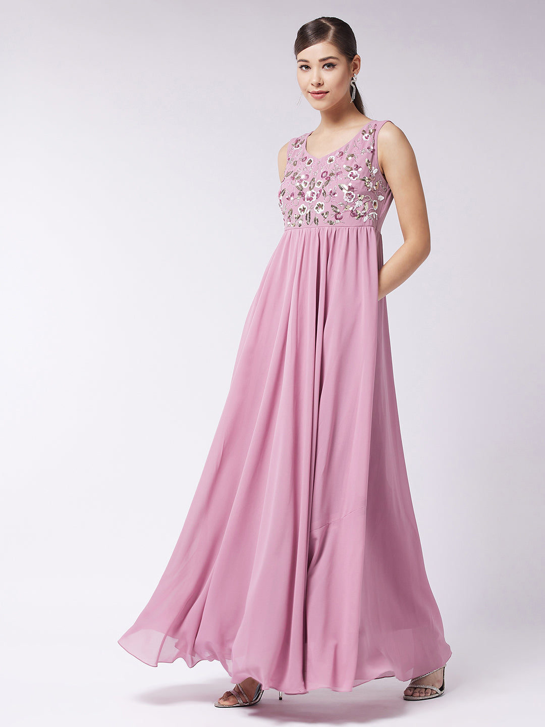 Women's Dusty Lavender Round Neck Sleeveless Solid Embroidered Maxi Dress