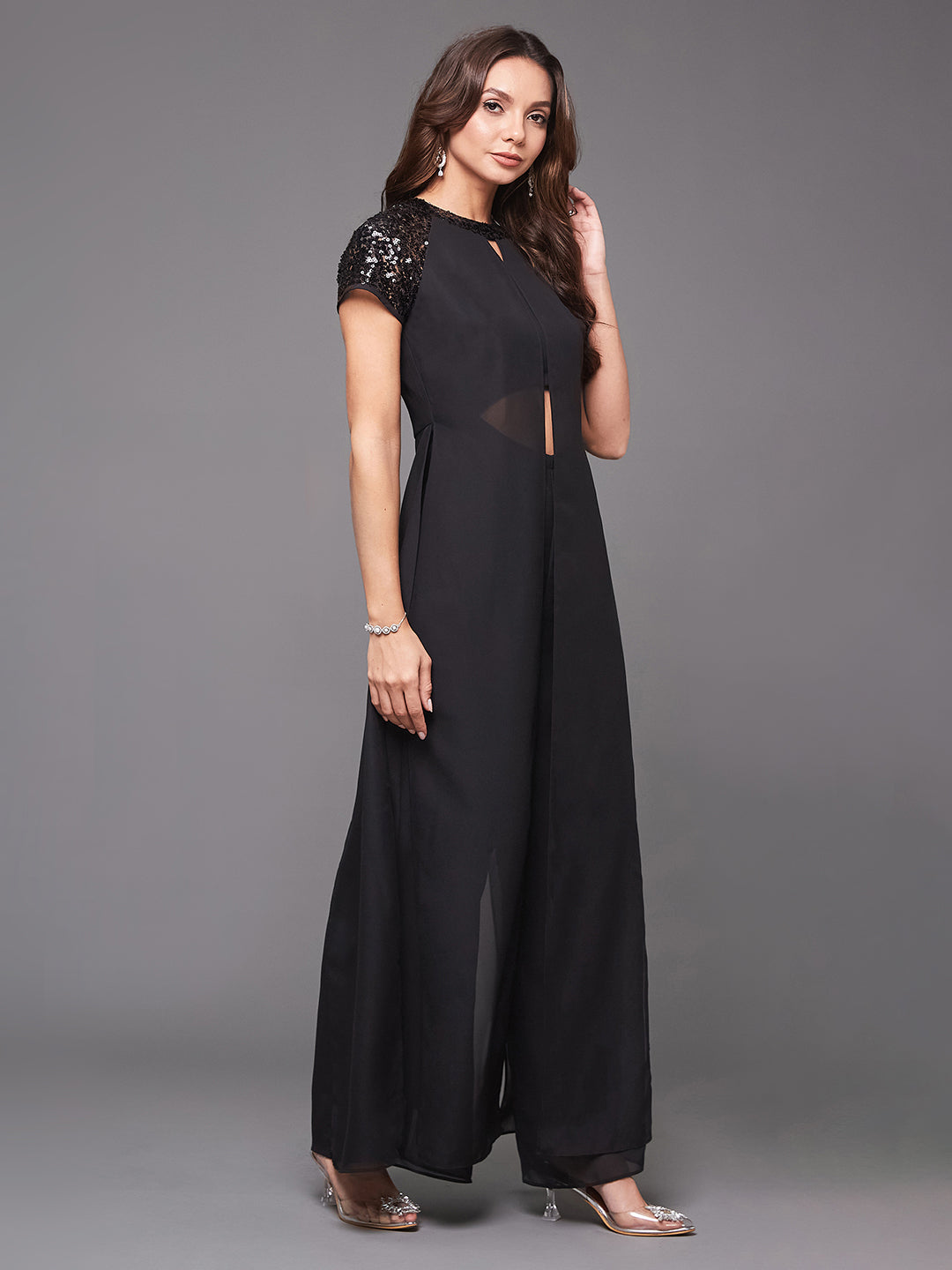 Women's Black Solid Regular-Length Round-Neck Raglan-Short Sleeves Sequined Panel Layered Party Jumpsuit