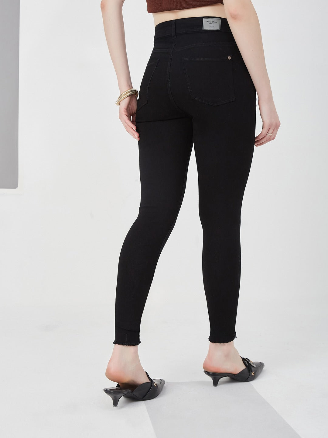 Black Slim Fit high-rise Denim Jeans for Women
