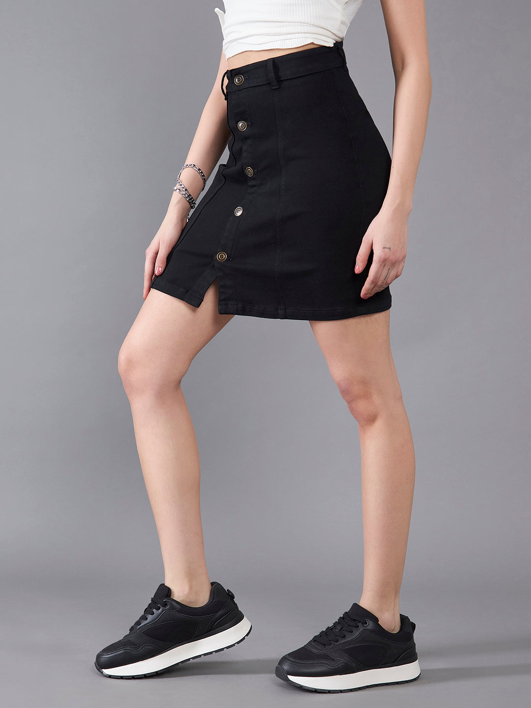 Women's Black Stretchable Solid Bodycon Mini Denim Skirt