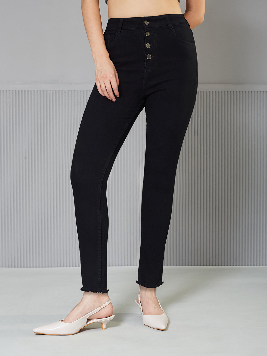 Black Skinny-Fit High-Rise Cropped Fringed Hemline Solid Stretchable Denim Jeans for Women — Miss Chase