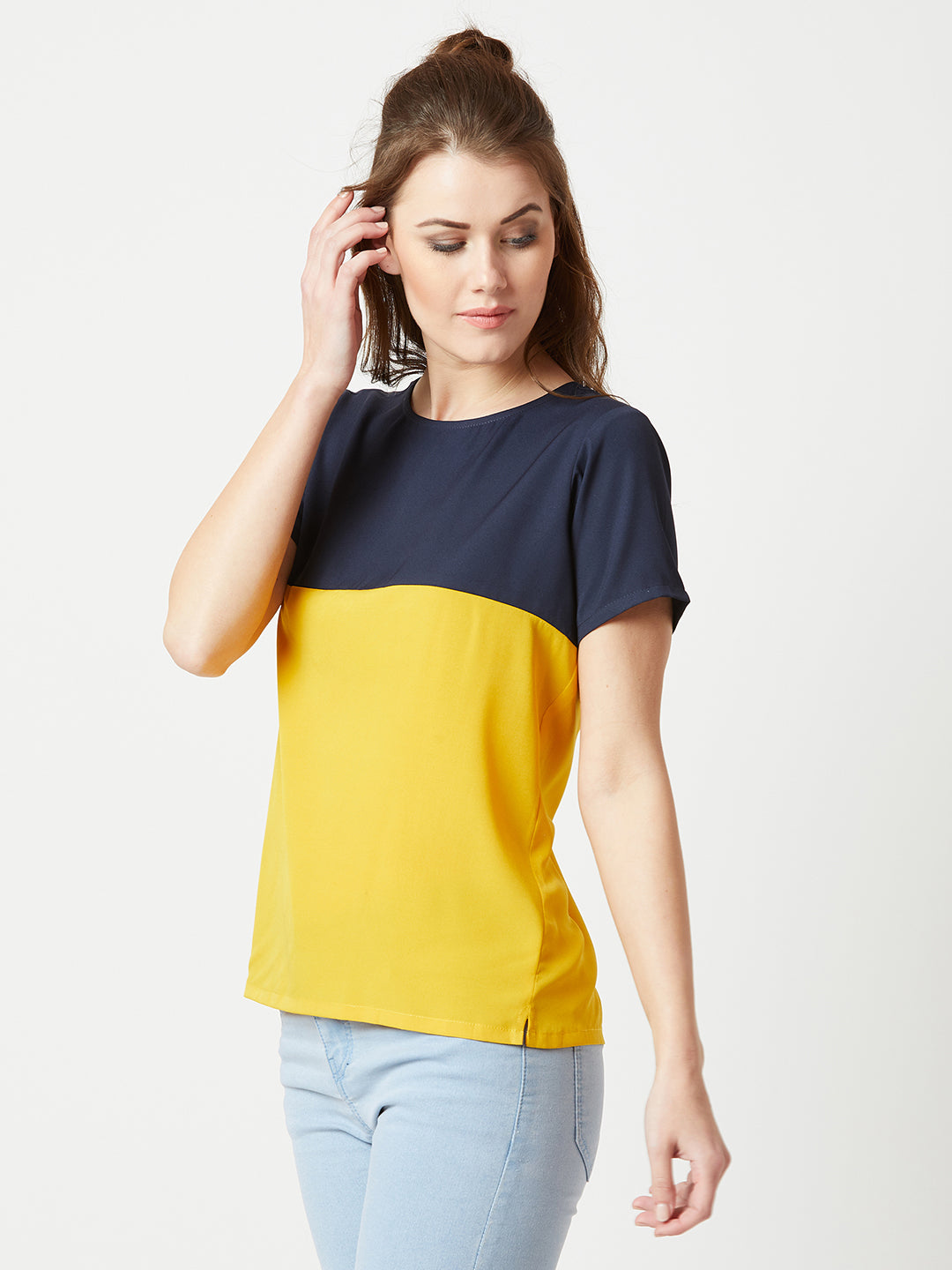 Women's Multicolored With A Navy Blue Base Round Neck Short Sleeve Solid Boxy Color block Top