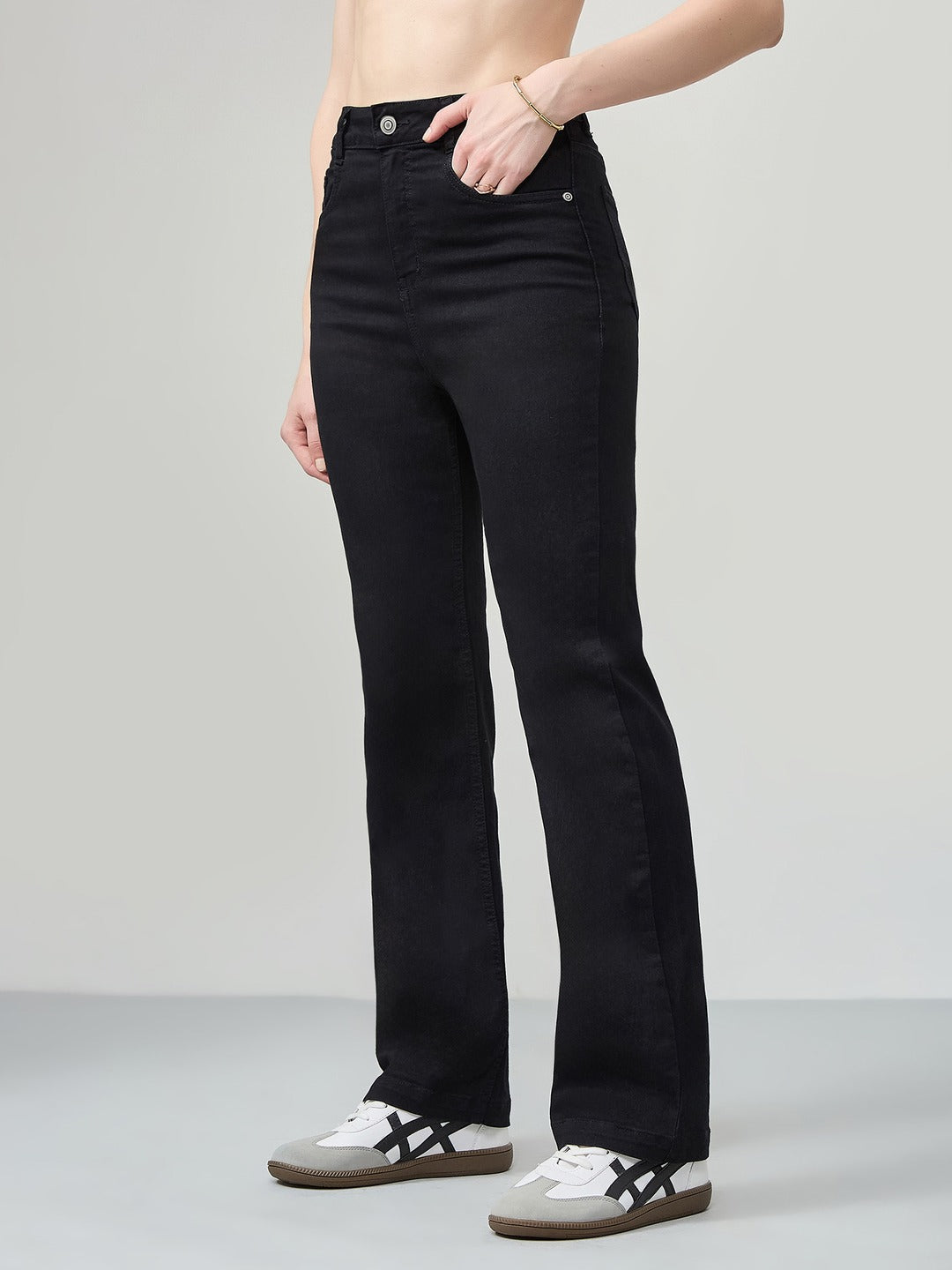 Black Straight high-rise Stretchable Denim Jeans for Women