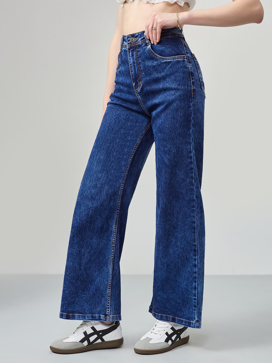 Mid Blue Wide-Leg High-Rise Stretchable Denim Jeans for Women