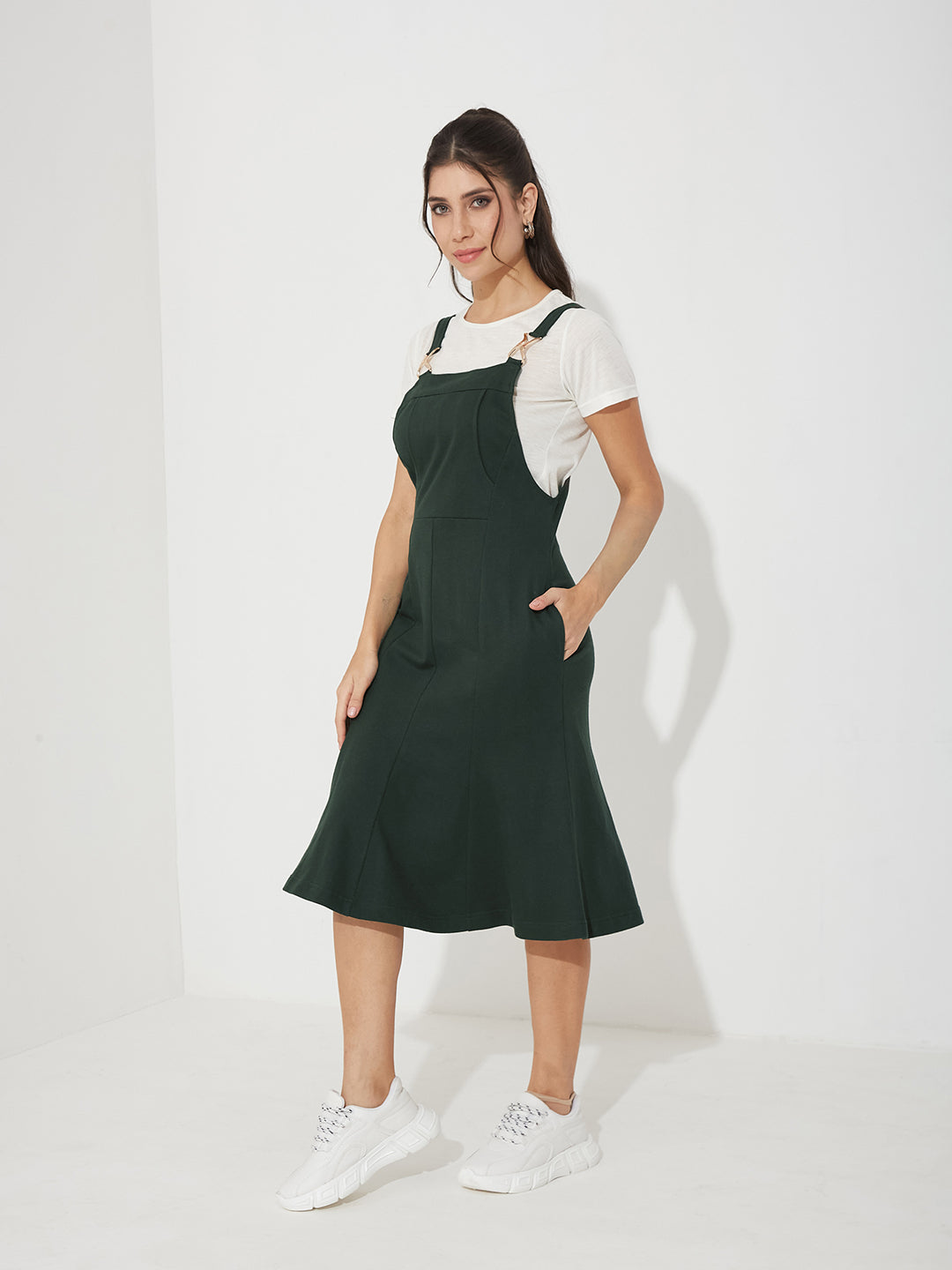Bottle Green Round Neck Half Sleeve Solid Panneled/ Pinafore Knee-Long Polyester Dress Co-Ord Set for Women — Miss Chase