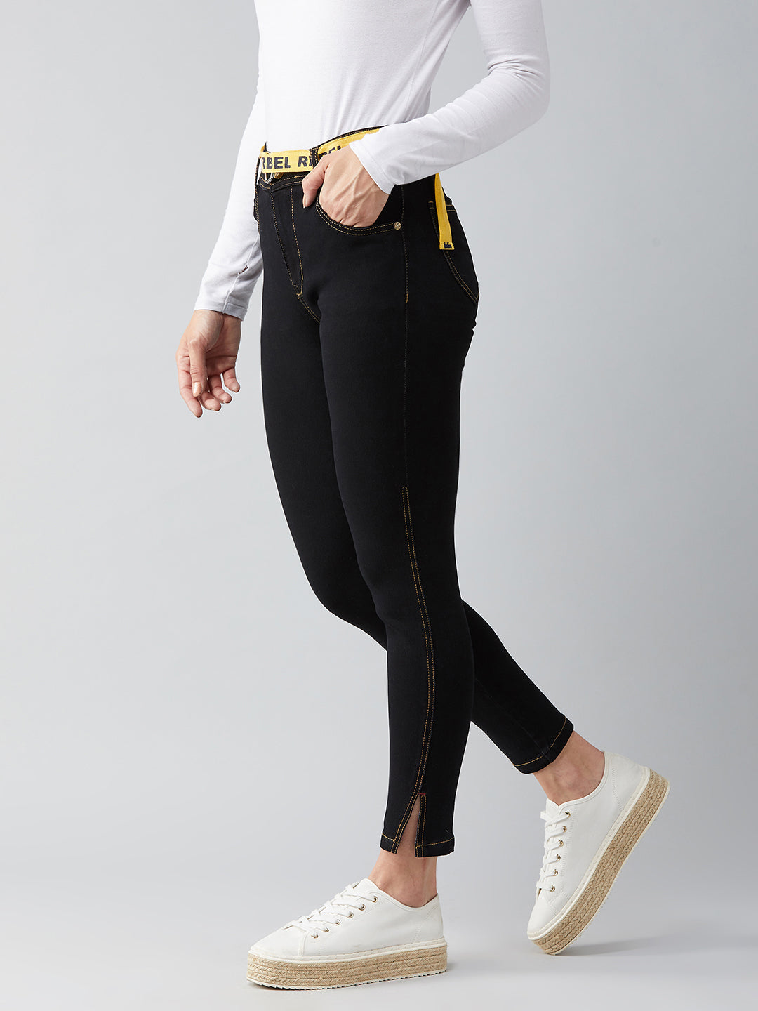 Women's Black Cotton Skinny Fit High Rise Ankle Length Length Stretchable Denim Jeans