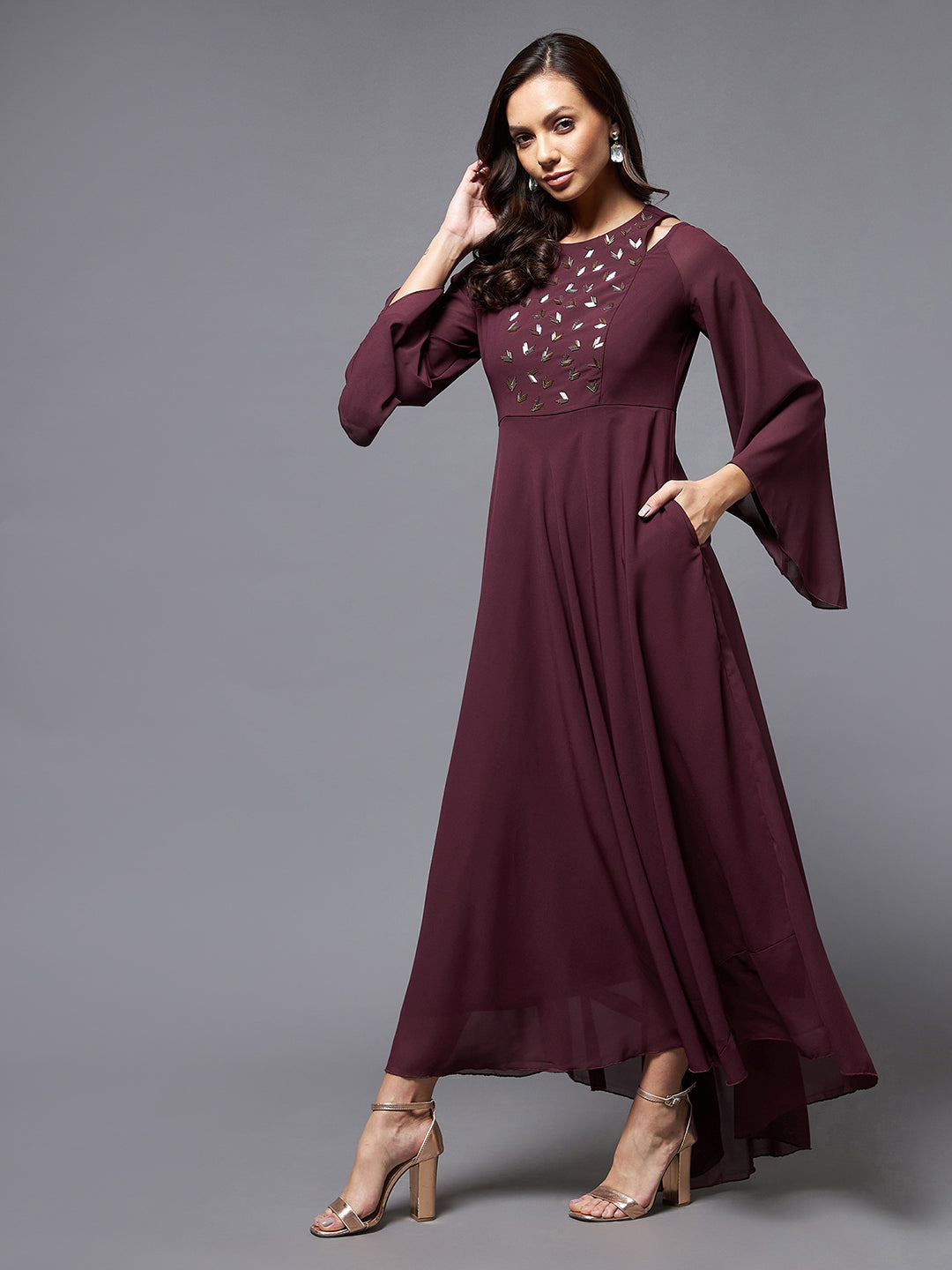 Women's Wine Shoulder Cut-out Embroidered Maxi Dress