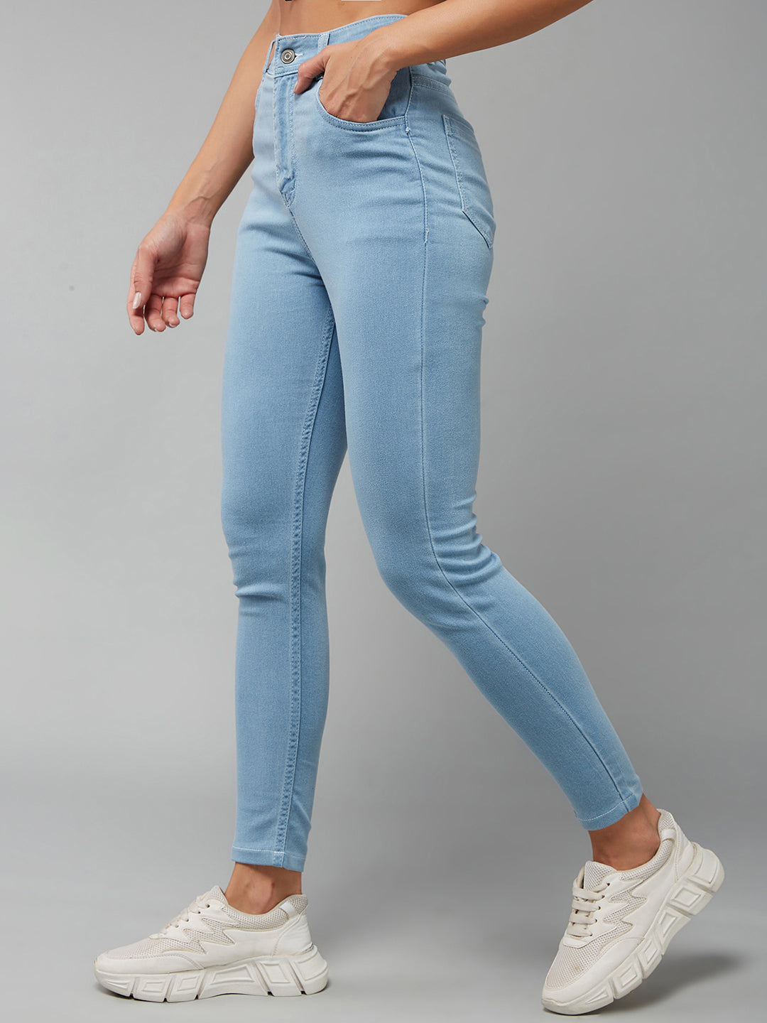 Women's Light Blue Skinny High-Rise Distressed Cropped Denim Jeans