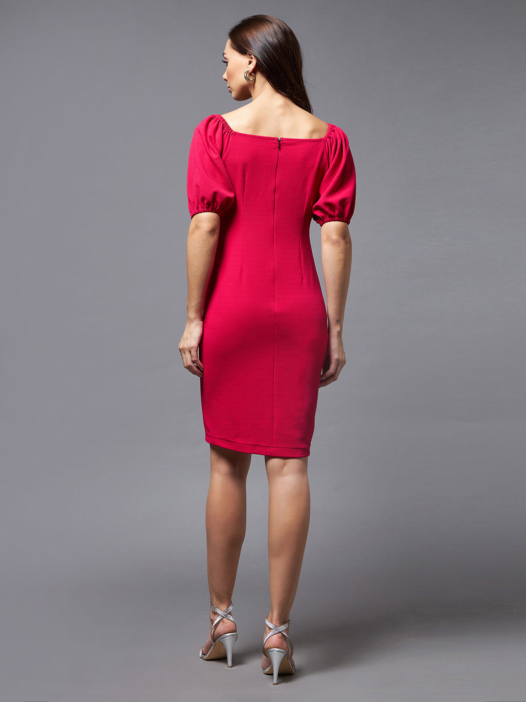 Crease Ease Women's Dark Pink Solid Bodycon V-Neck Half Sleeve Slim Fit Knee-Long Dress