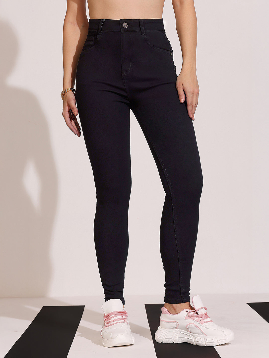 Women's Black Skinny Fit High Rise Clean Look Cropped Length Stretchable Denim Jeans