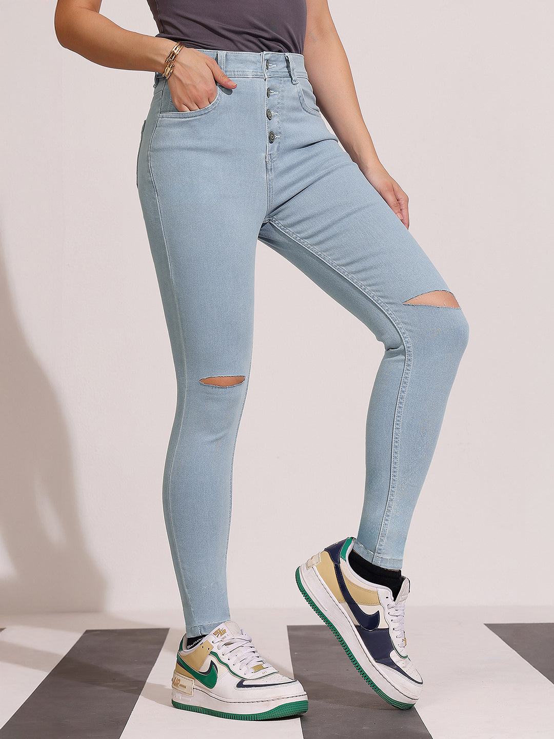 Women's Light Blue Skinny High-Rise Distressed Regular Denim Jeans