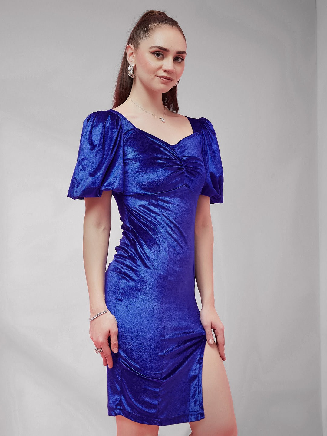 Royal Blue-Colored Sweetheart Neck Half Sleeve Solid Bodycon Knee-Long Velvet Dress for Women