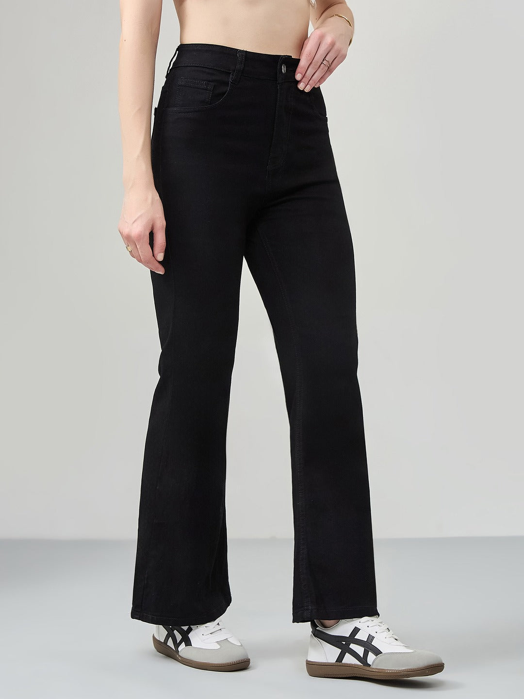Black Bootcut high-rise Regular Stretchable Denim Jeans for Women