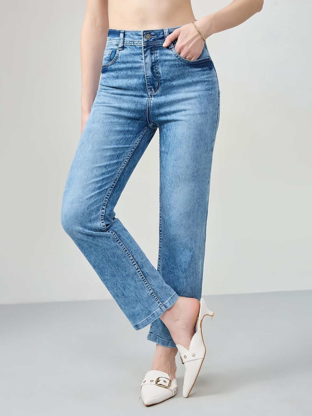 Light Blue Wide-Leg Fit high-rise Stretchable Denim Jeans for Women