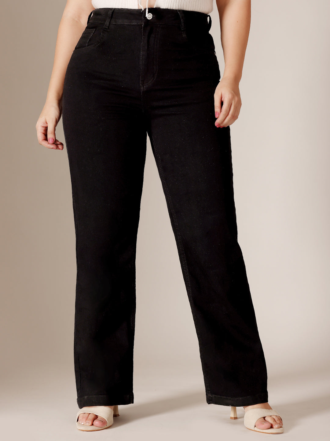 Black Straight High Rise Clean Look Regular-Length Stretchable Denim Jeans for Women