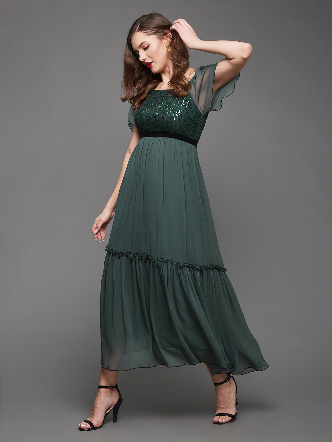 Women's Dark Green Embellished Square Neck Flared Sleeves Side Pocketed Chiffon Tiered Longline Dress