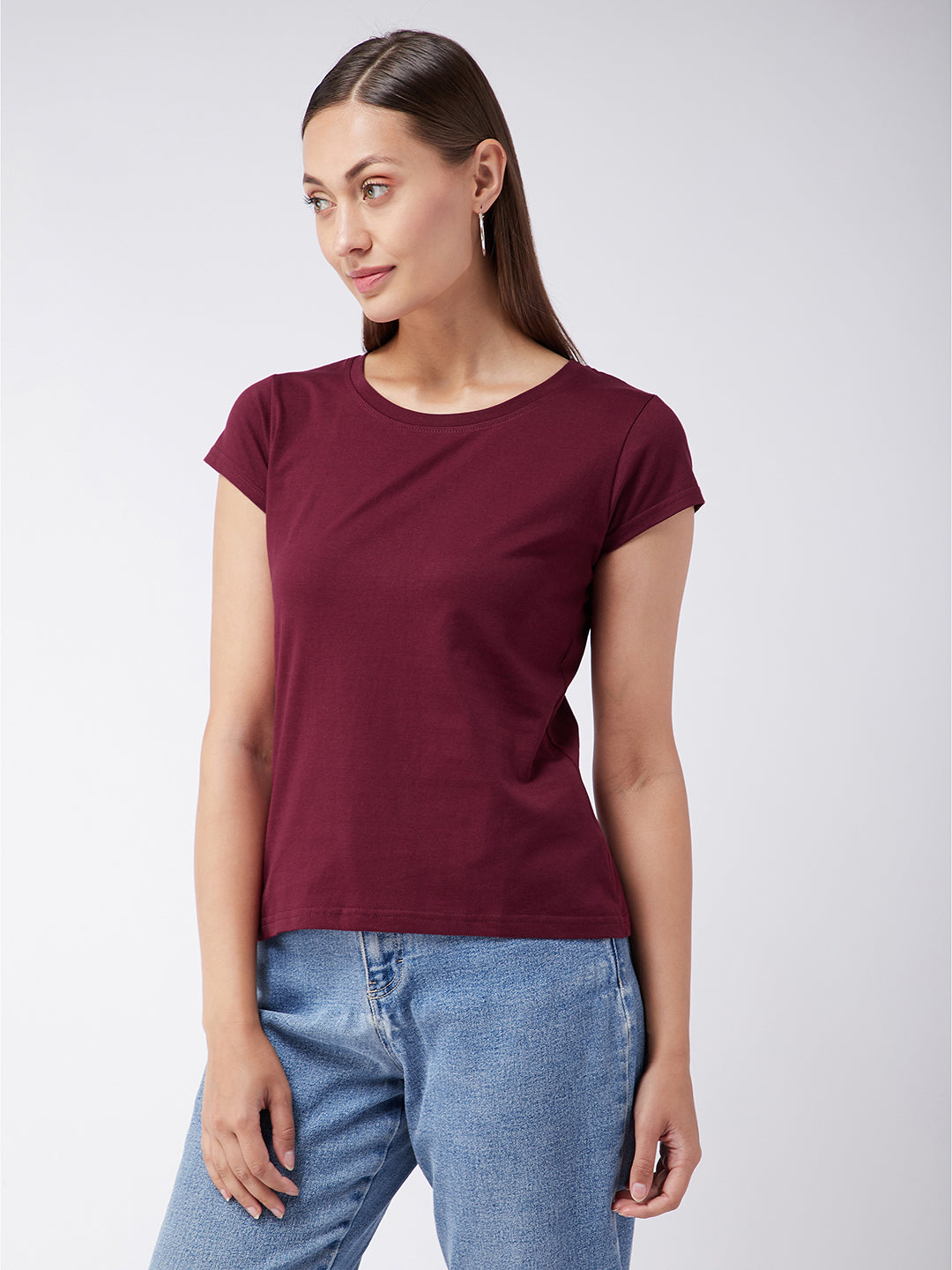 Women's Maroon Round Neck Short Sleeves Solid Basic Top