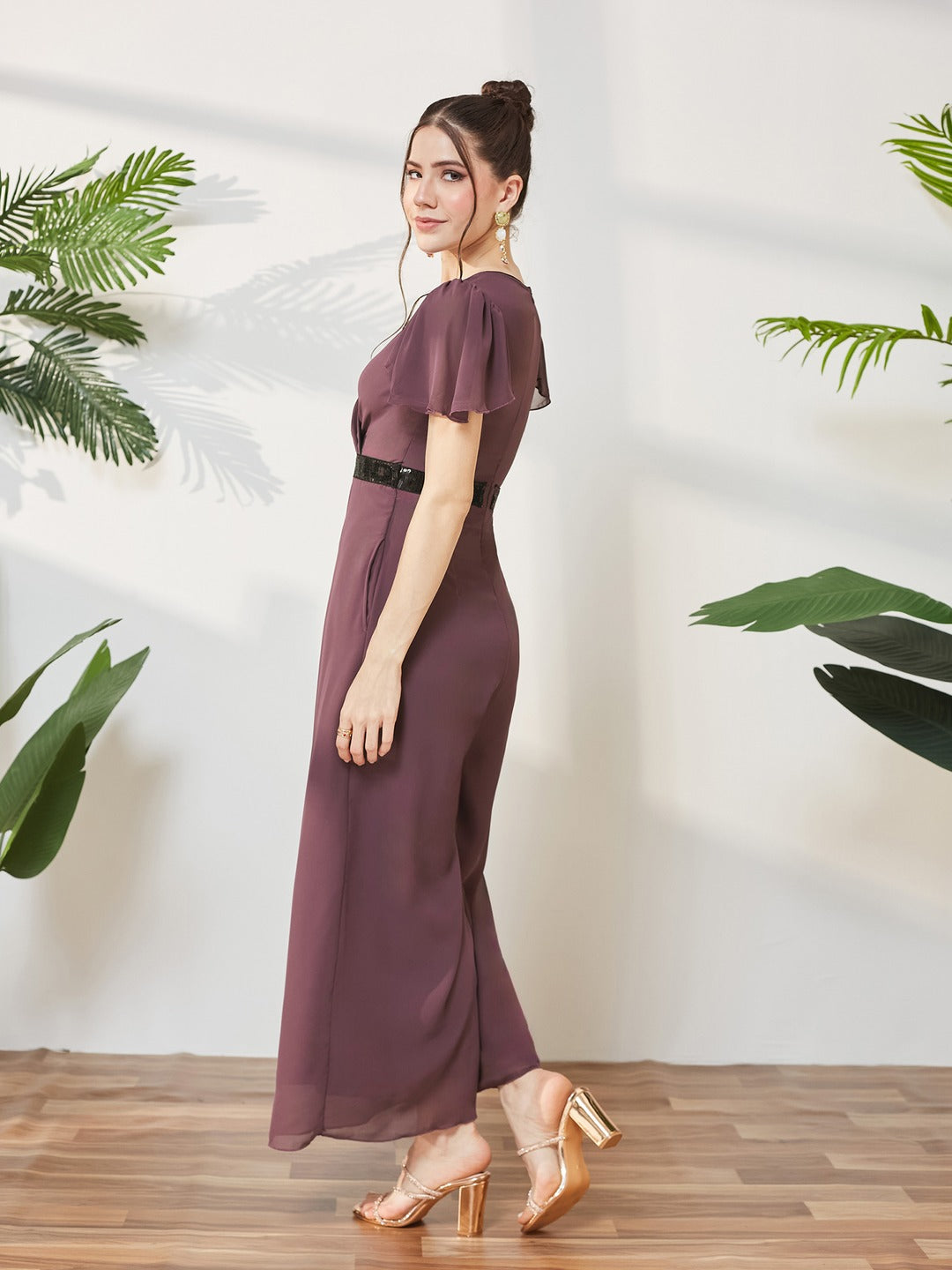 Mauve Solid Relaxed Fit Short Sleeve V-Neck Ankle-Length Straight Jumpsuit  for Women