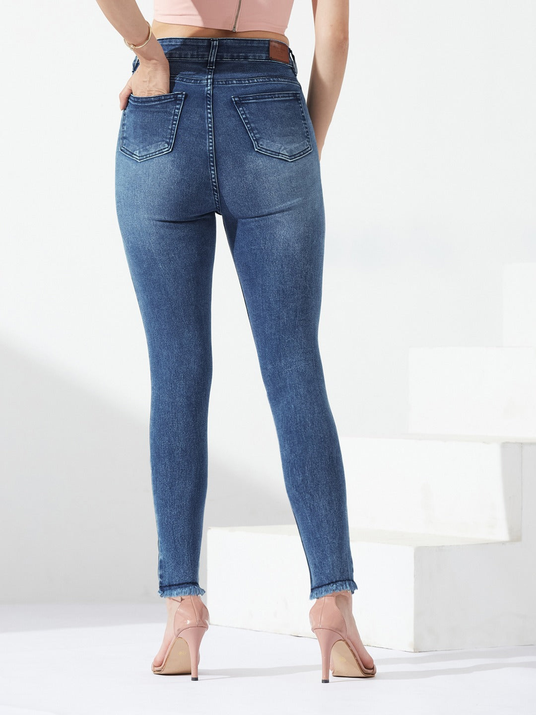 Mid Blue high-rise Mildly-Distressed Cropped Stretchable Denim Skinny Jeans for Women