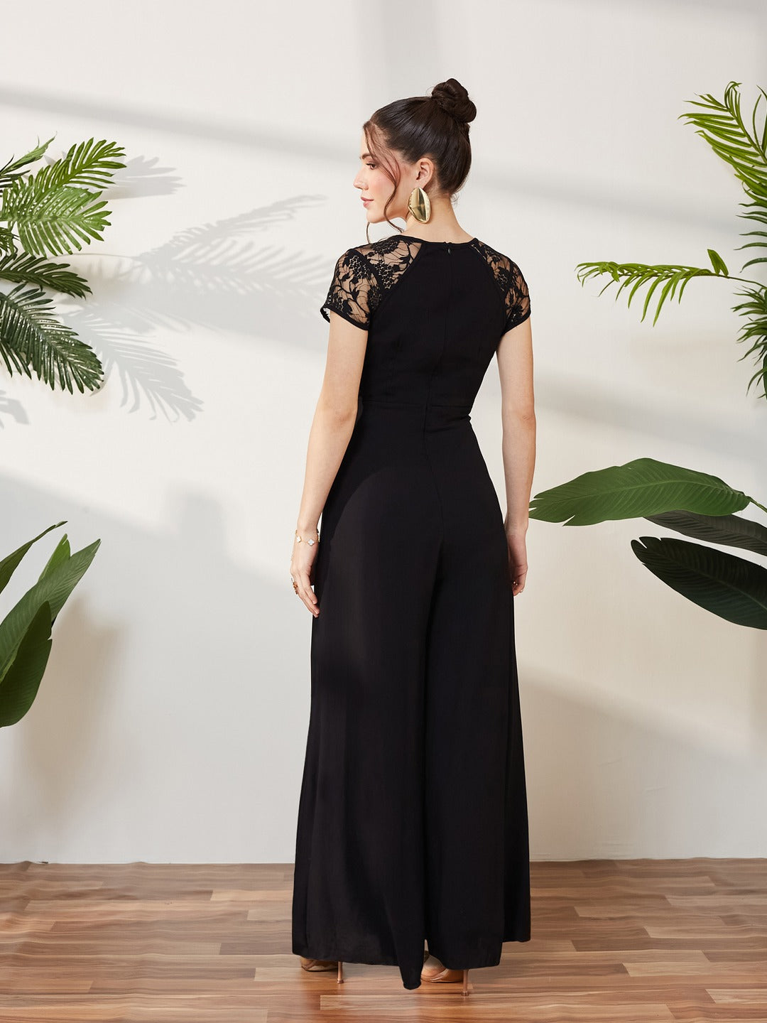 Black Sweetheart Neck Raglan Sleeve Floral Lace Overlaid Viscose-Rayon Regular Length Jumpsuit for Women
