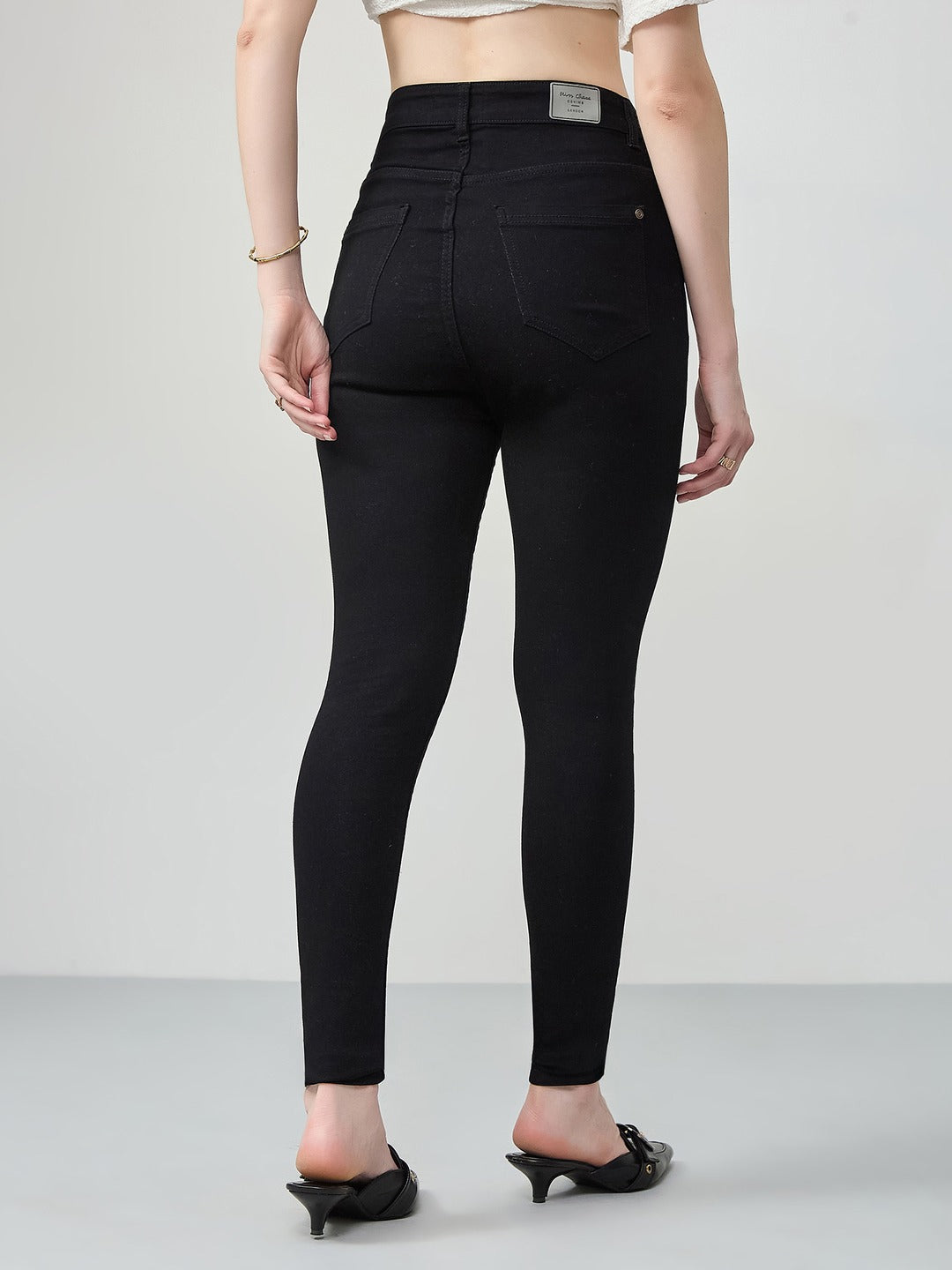 Black Skinny Fit high-rise Stretchable Denim Jeans for Women