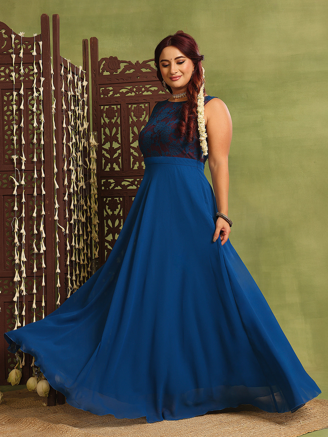 Royal Blue Sleeveless Fit and Flare Lace Dress for Women Royal Blue Sleeveless Fit and Flare Lace Dress for Women
