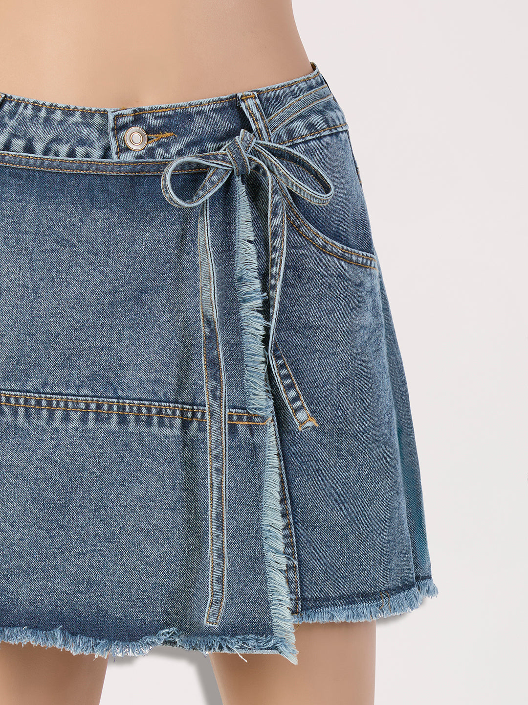 Women's Navy Blue High-Rise Mild-Distress Regular Denim Skorts