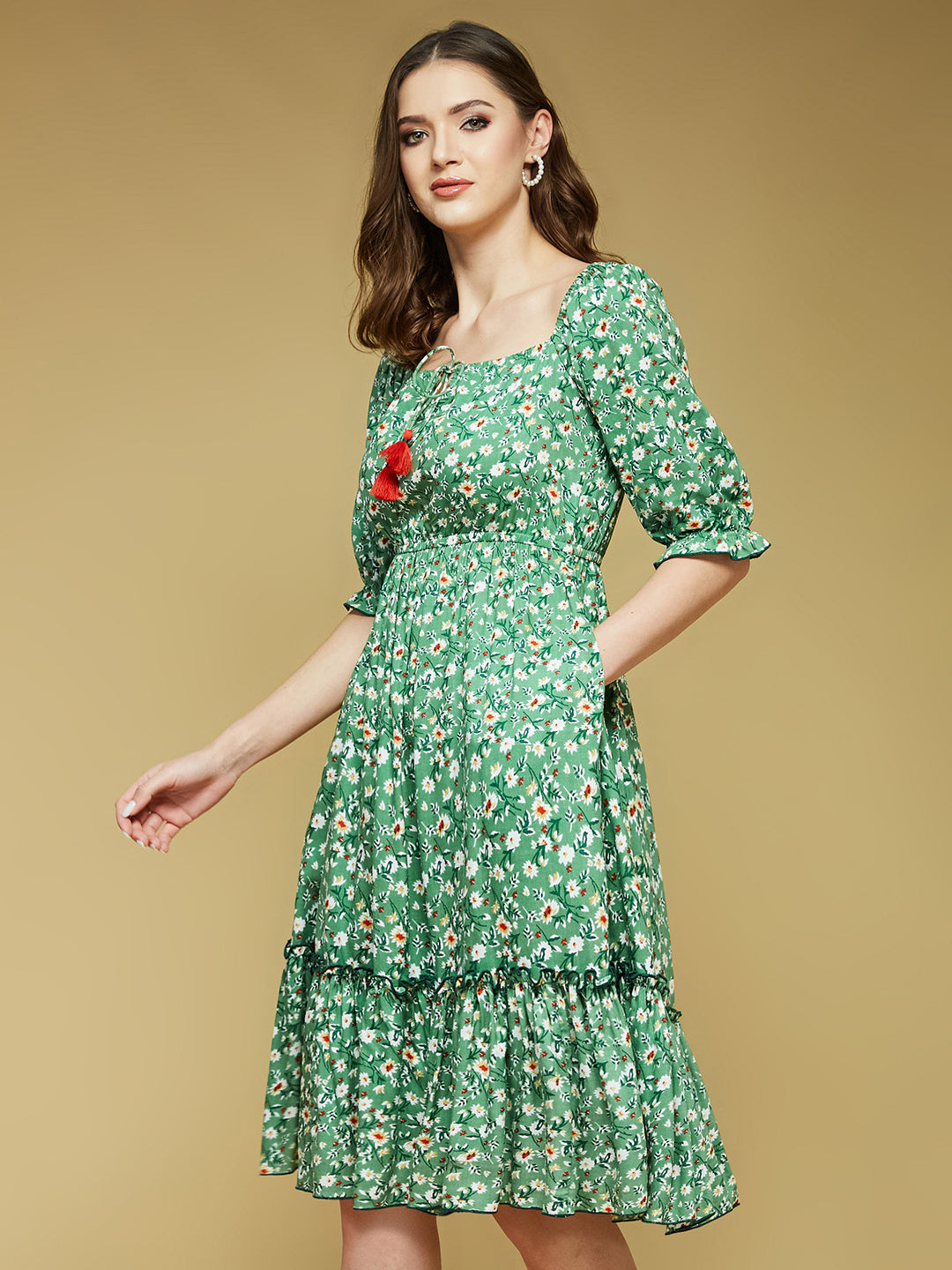 Women's Green Floral Square Neck 3/4 Sleeve Viscose Rayon Ruffled Knee Length Dress