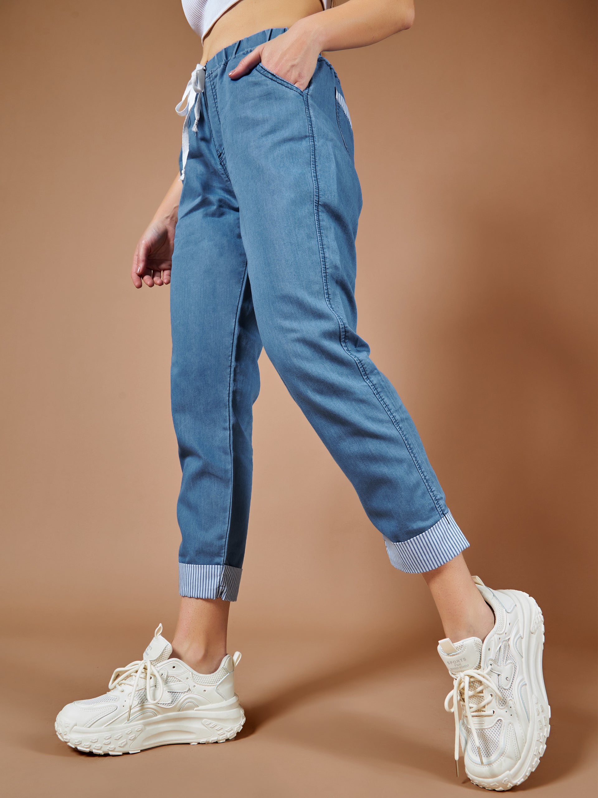 Women's Blue High-Rise Clean-Look Solid Cropped Striped Detailing Denim Joggers