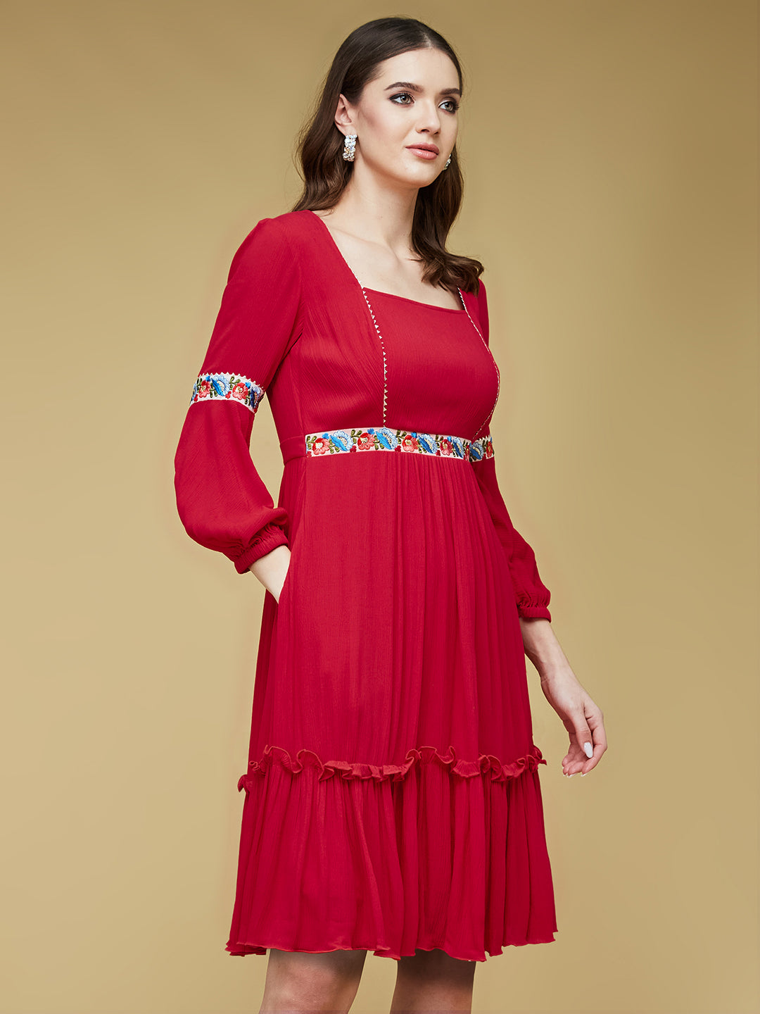 Women's Red Square Neck Bishop Sleeve Viscose Rayon Solid Gathered Midi Dress