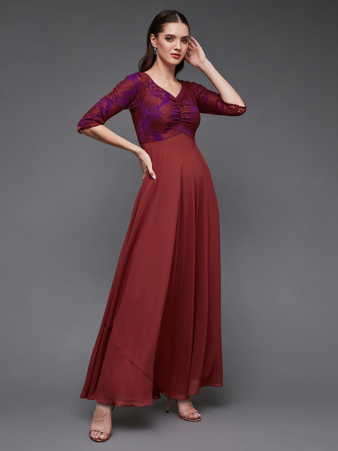 Women's Brick Red Sweet heart neck 3/4 Sleeve Self Design Fit & Flare Maxi Dress