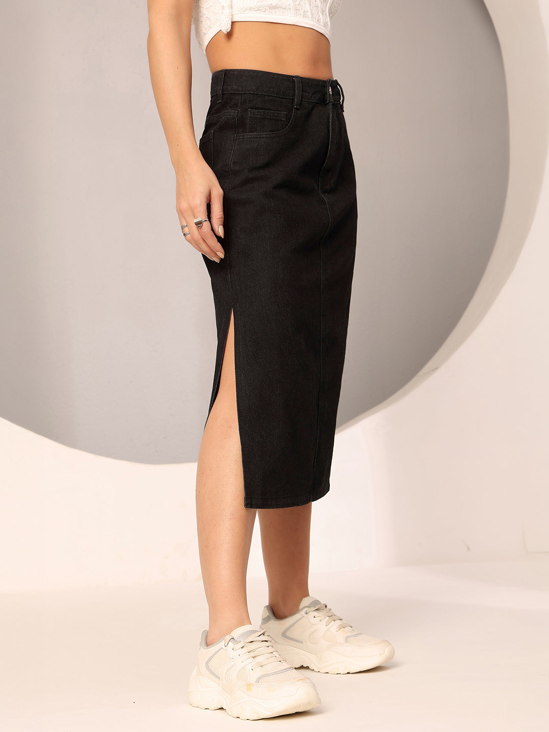 Black Straight-Fit High-Rise Clean-Look Stretchable Denim Midi Skirt for Women